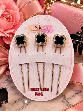 🖤 Black Clover Rhinestone Hair Pins –